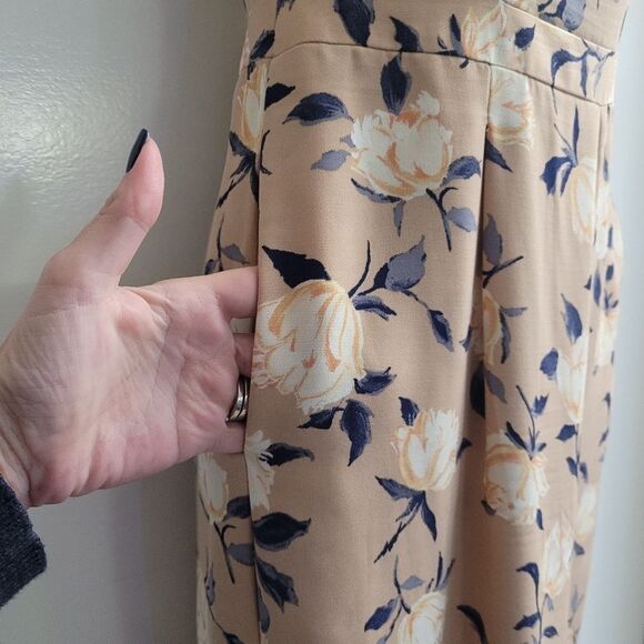 Floral One-Shoulder Jumpsuit - Picture 4 of 7